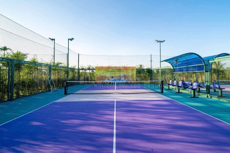 Sân tennis